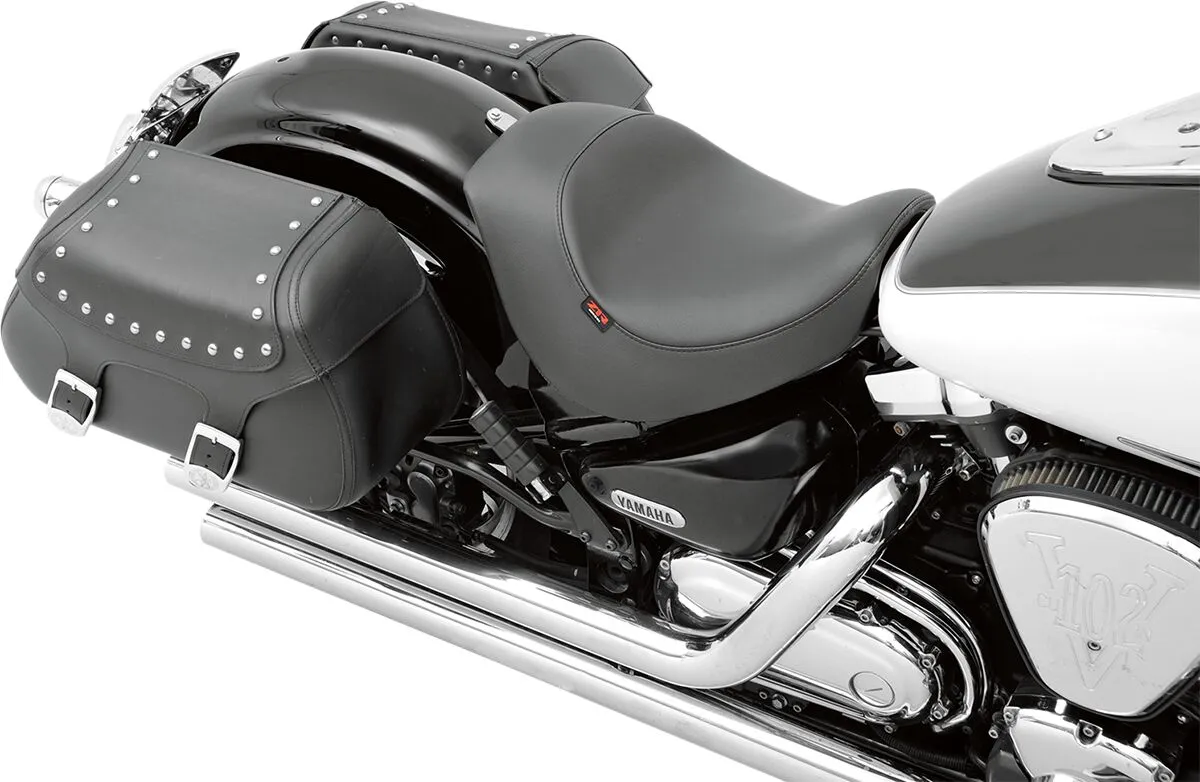Low-Profile Solo Seat