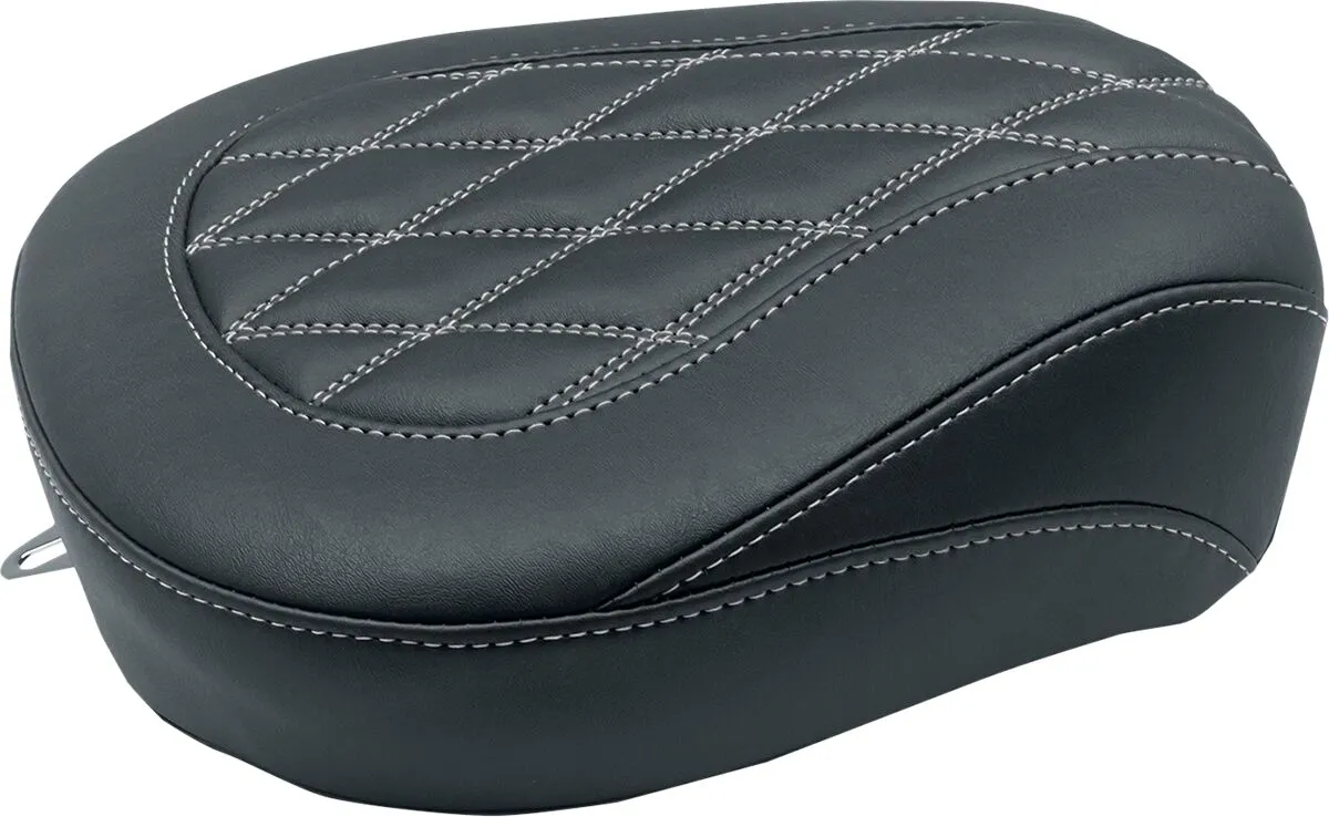 Широка пътническа седалка Wide Tripper™ за Harley-Davidson