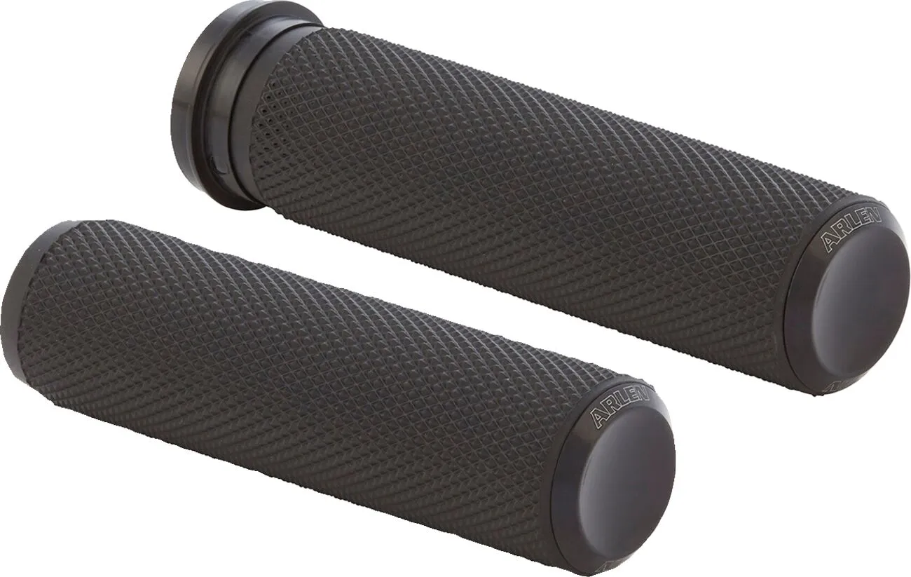 Knurled Grips