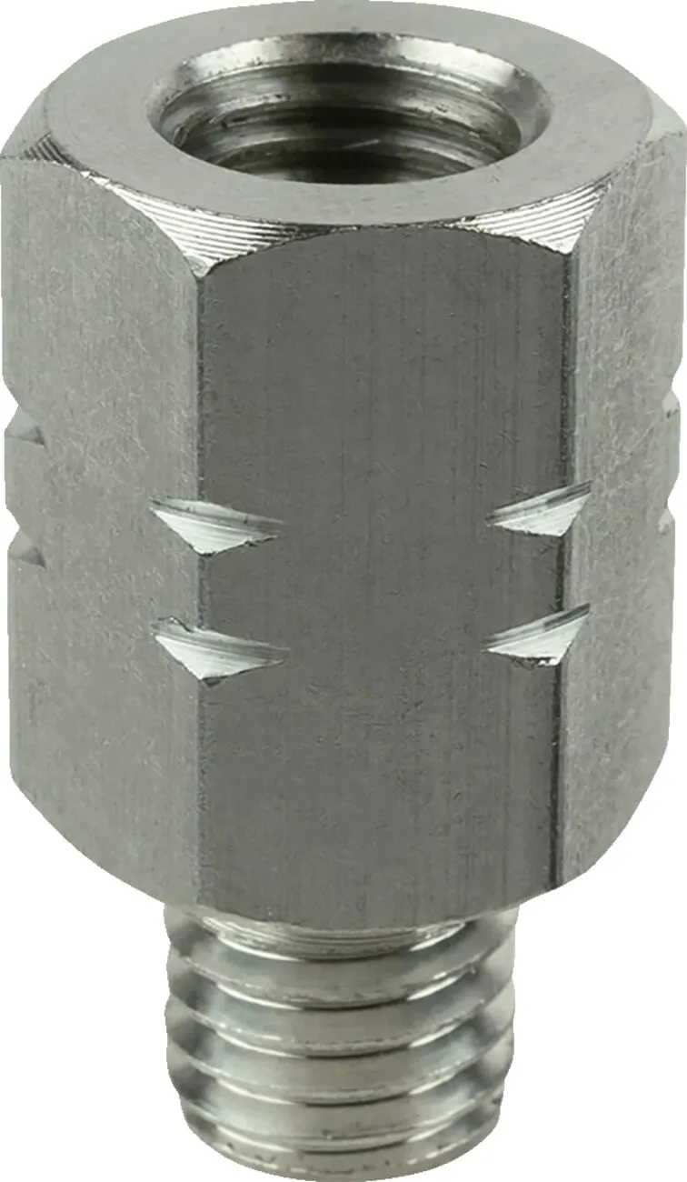 Адаптер от женска M10-1.25 към мъжка M10-1.5, дълъг 20 мм