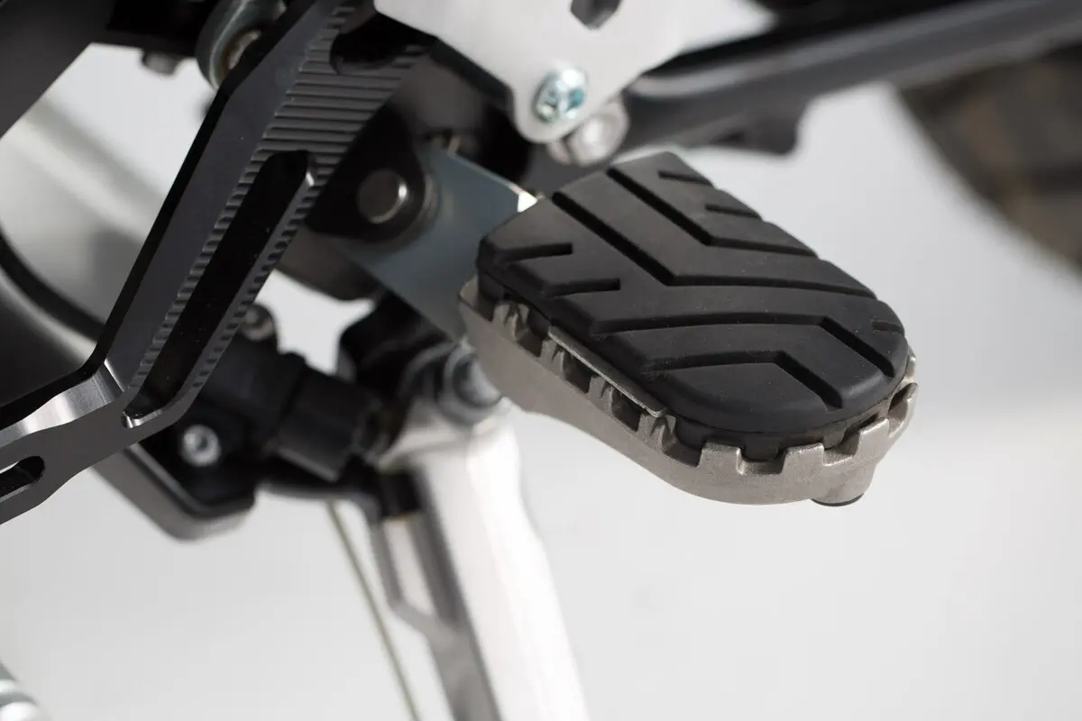 Ion Footrest
