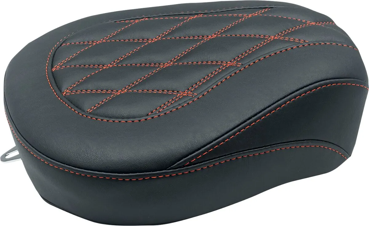 Широка пътническа седалка Wide Tripper™ за Harley-Davidson