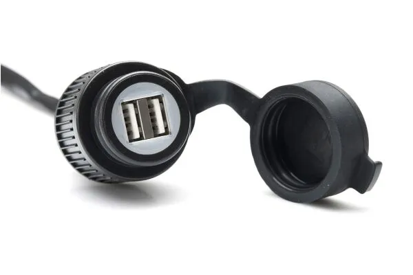 Двоен USB контакт за зареждане с кабелен сноп