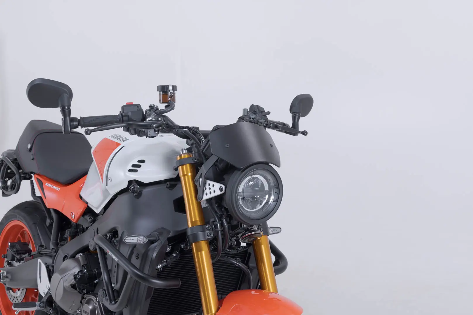 Слюда за Yamaha